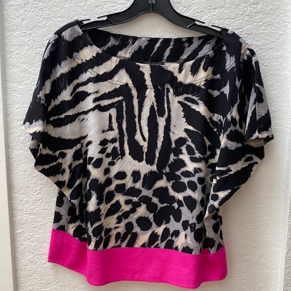 St. John knits ladies silk blouse